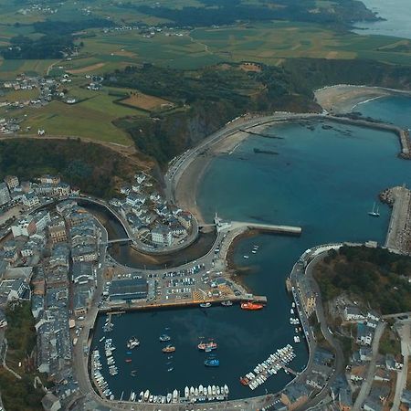 Pension Oria Luarca Zewnętrze zdjęcie